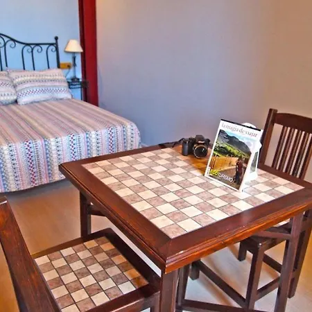 Observatorio De Buitres Mas De Bunyol 컨트리하우스 *